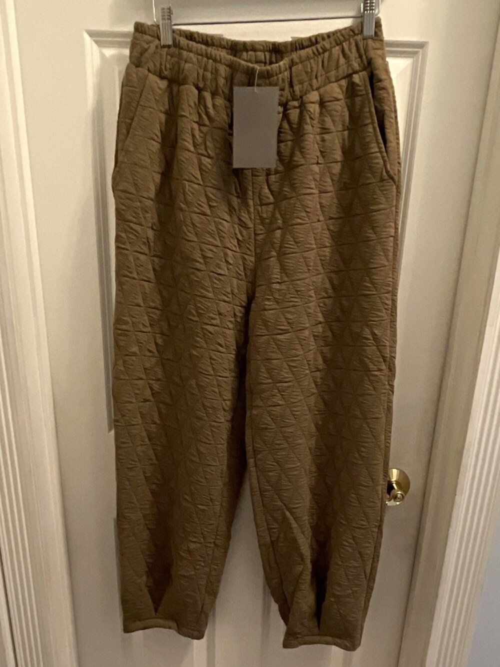 See And Be Seen Women's Pants Green Solid Elastic Wasit Quilted Size L